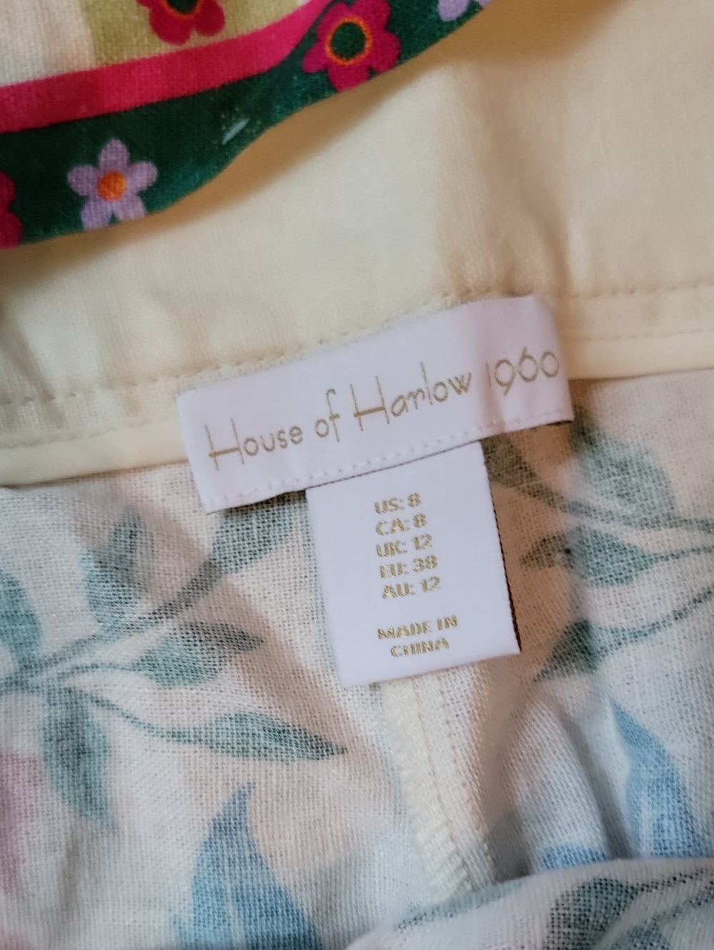 House Of Harlow Two-piece Set Floral Print Wide-Leg Pants in Cream and Multi - Picture 6 of 12